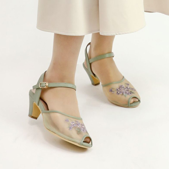 23violet-shoese4.jpg