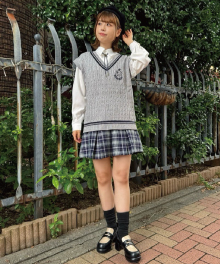 pinkcolorcollection2024-styling1.jpg