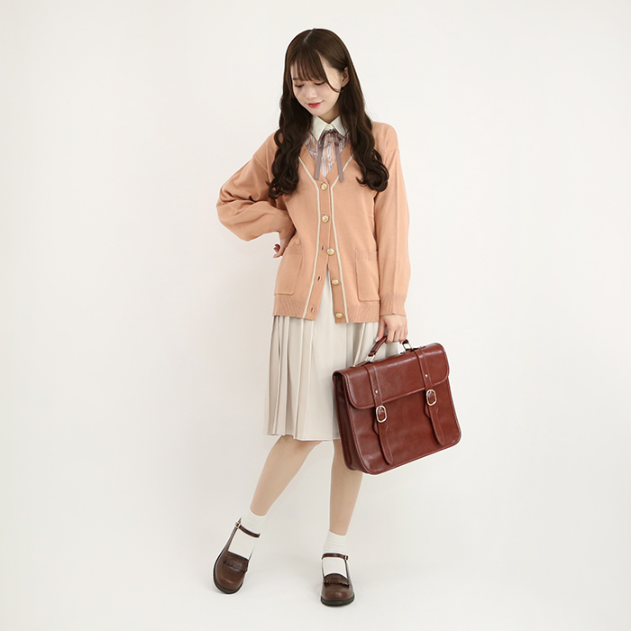 /assets/img/pages/2023ss-preppy-230314-6.jpg