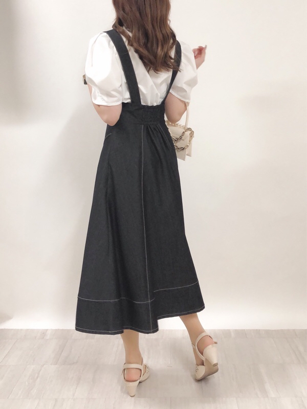 /assets/img/pages/staffstyling-230512-3-3.jpg