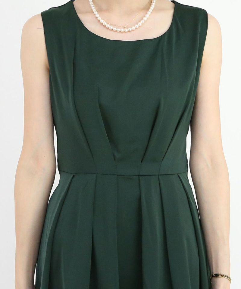 dark green / 158cm / wearing only one piece