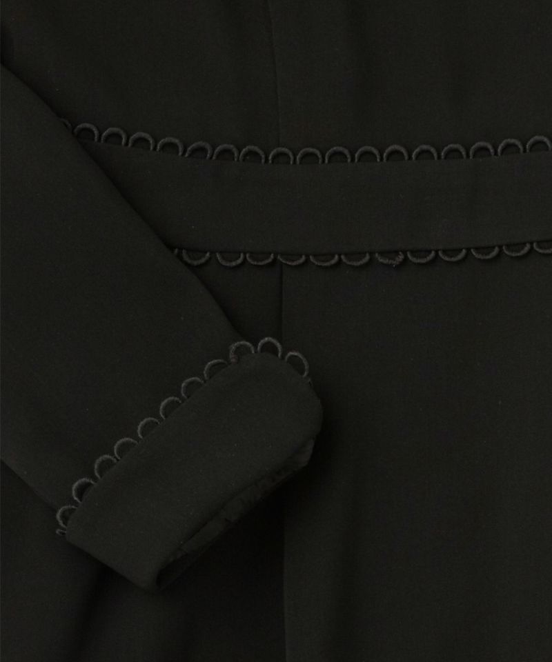 black / scalloped lace part up