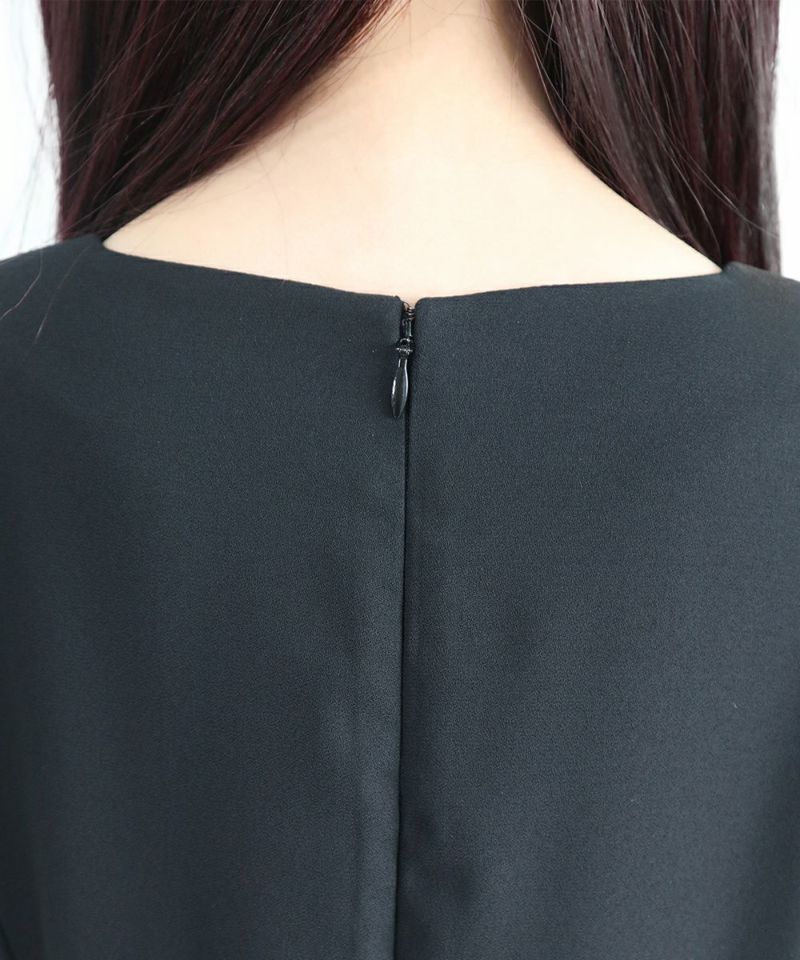 black / back zipper
