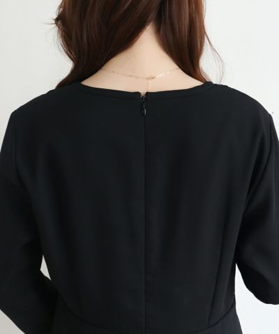 black / back zipper