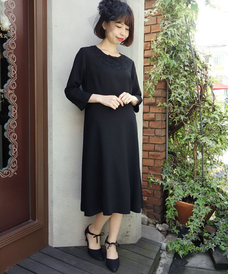 *ヨークレース使いワンピース/F i.n.t Black Formal [22LE02i002]