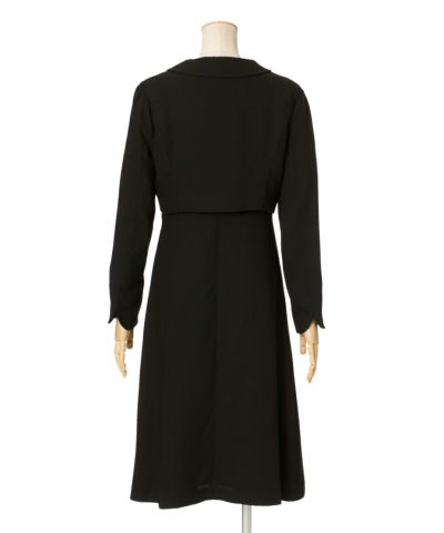 black / Coordination with round collar jacket