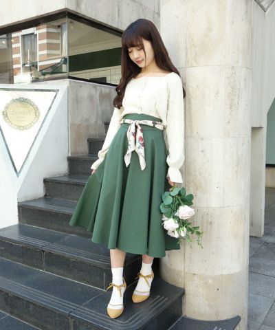 Model: 153 cm