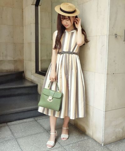 CHANEL ストライプ ノースリーブ ワンピース CHANEL ストライプ ノースリーブ ワンピース