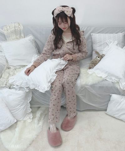 Model: 153 cm