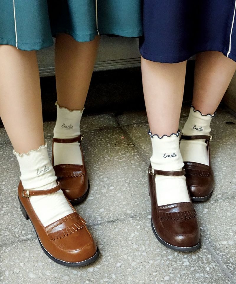 image photo (Left model: 158cm Right model: 153cm)