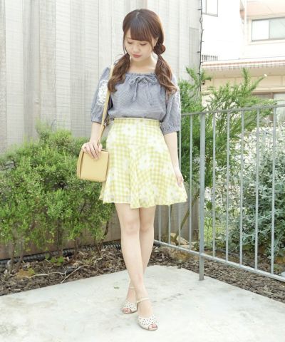 Model: 153 cm