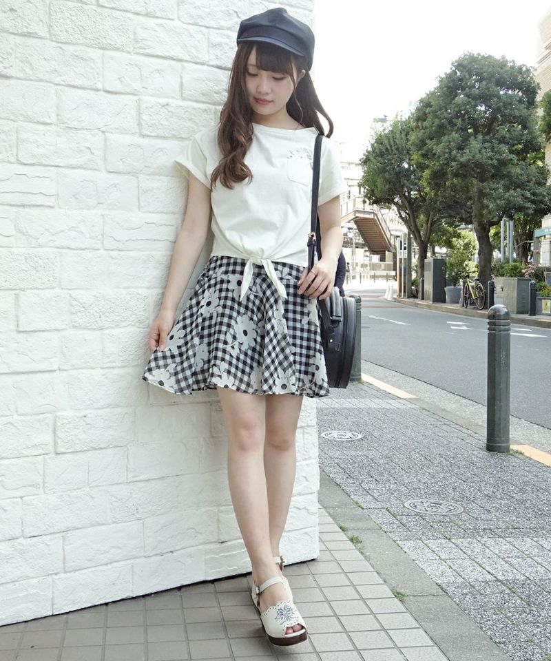 Model: 153 cm