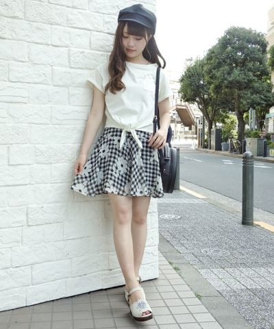 Model: 153 cm