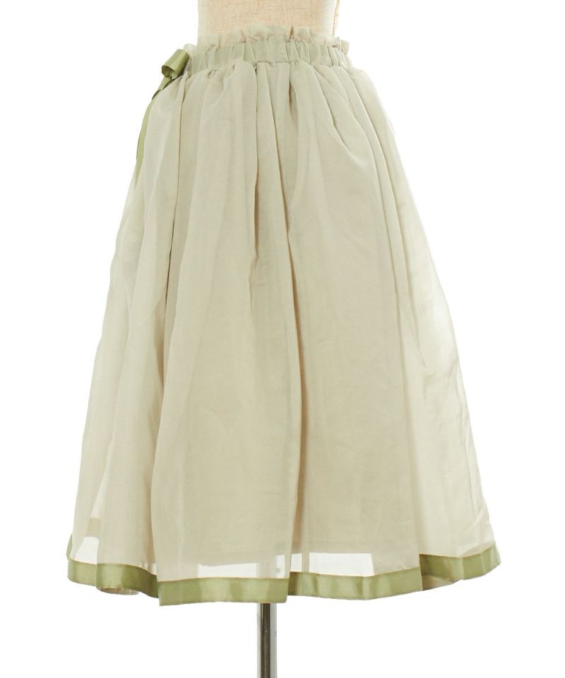 Side (light green)