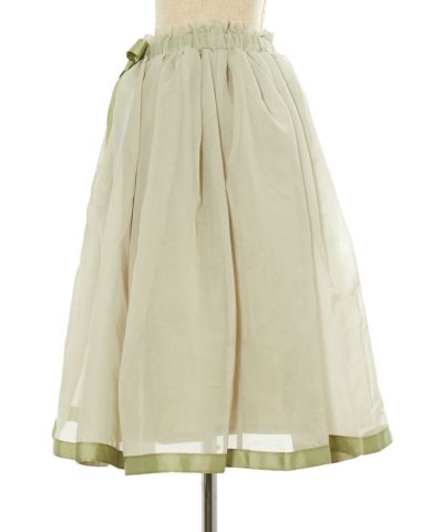 Side (light green)