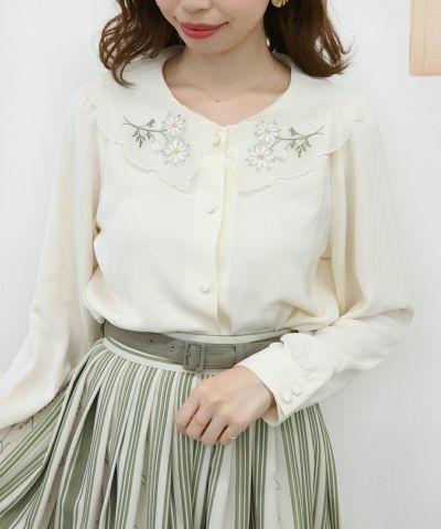 Flannel flower embroidery big color blouse / Fint [37AF02j002]