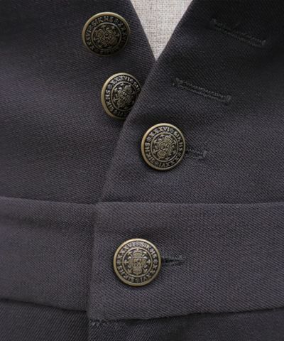 Button up (brown)