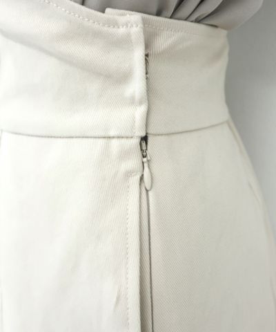 Side zipper / 158cm