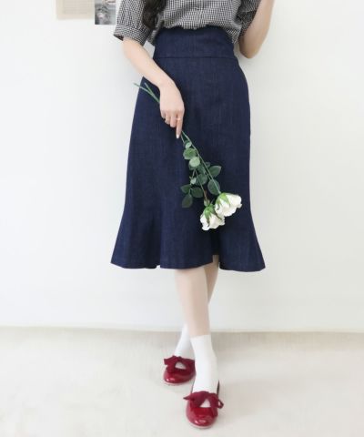 When suspenders are removed / 162cm