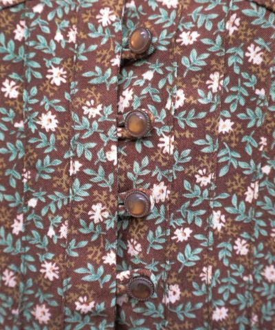 Button up (brown)