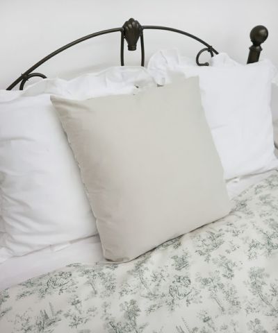 green / back (duvet cover sold separately)