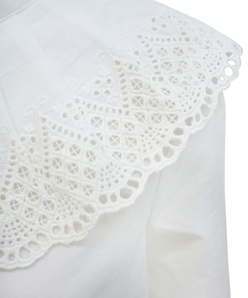 Collar up (off white)