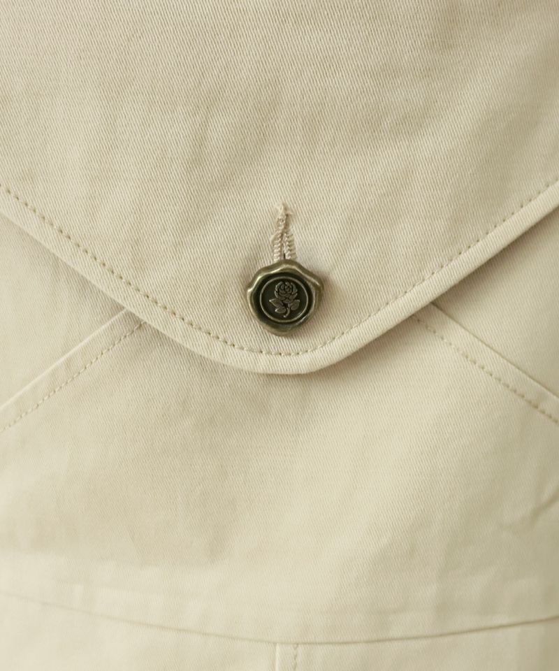 light beige / back button up