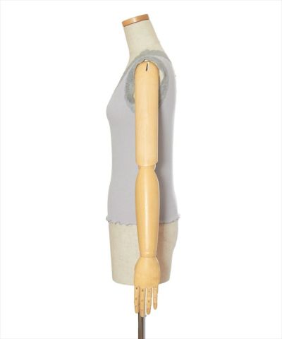 Side (light gray)