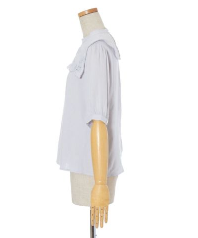 Side (light blue)