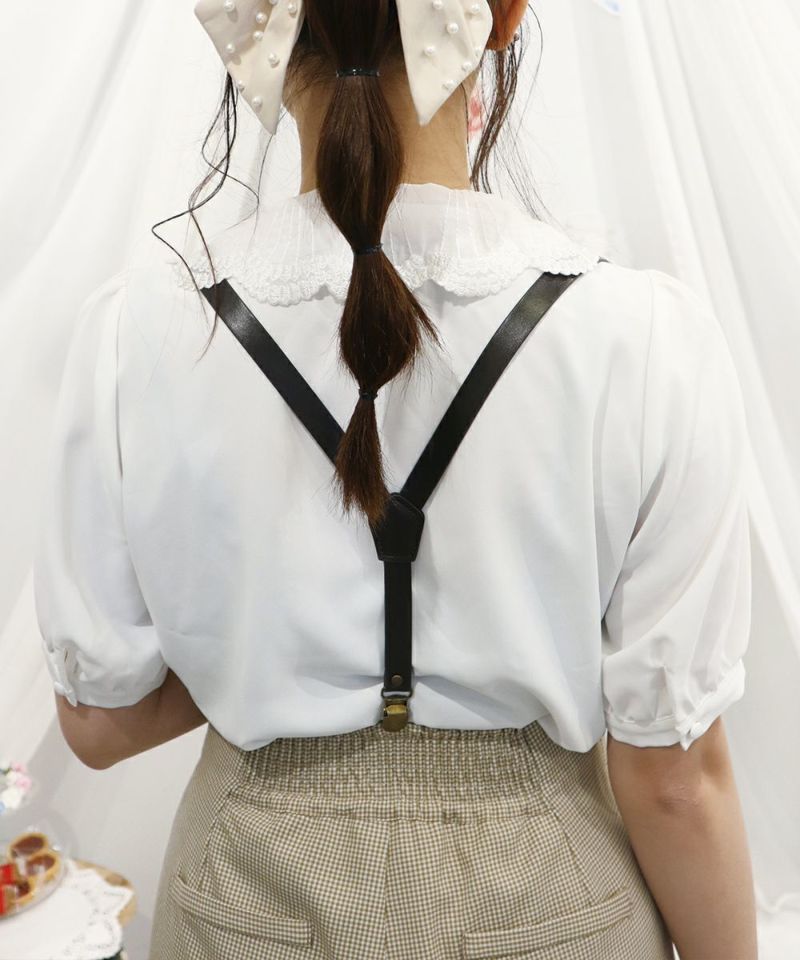 beige × white / suspenders