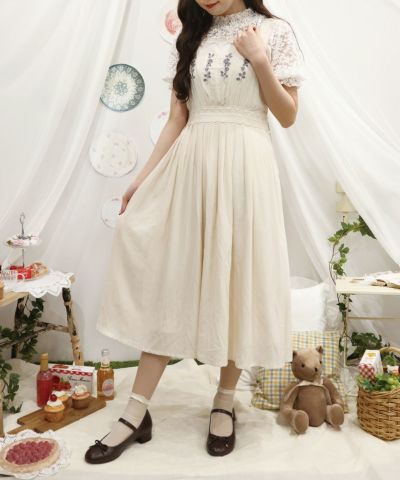 フロントローズ刺繍ジャンパースカート/an another angelus [38BE04f017]