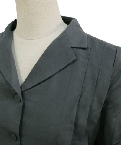 Collar up (charcoal)