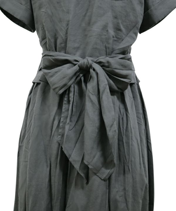 Back ribbon up (charcoal)