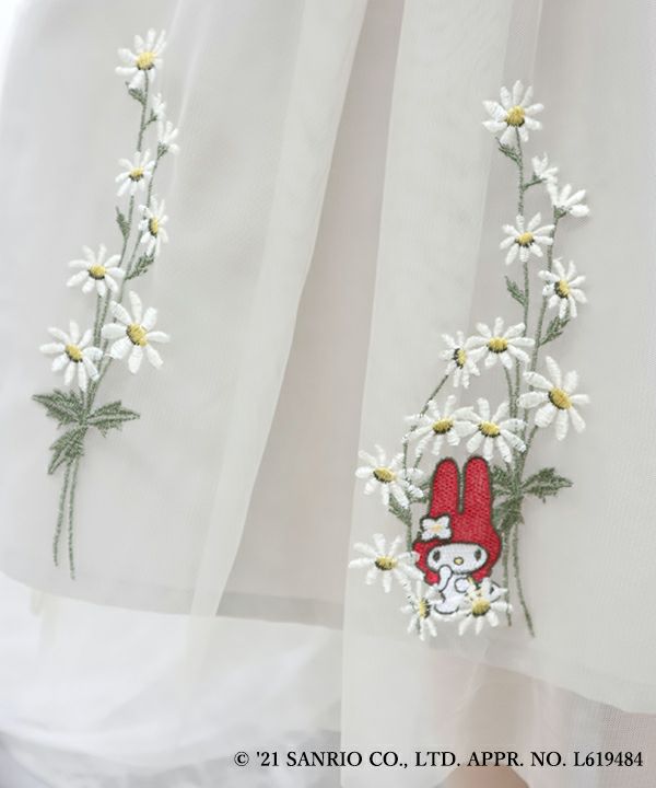 pink beige / embroidery up