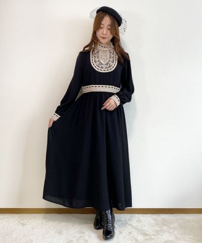 black / 153cm
