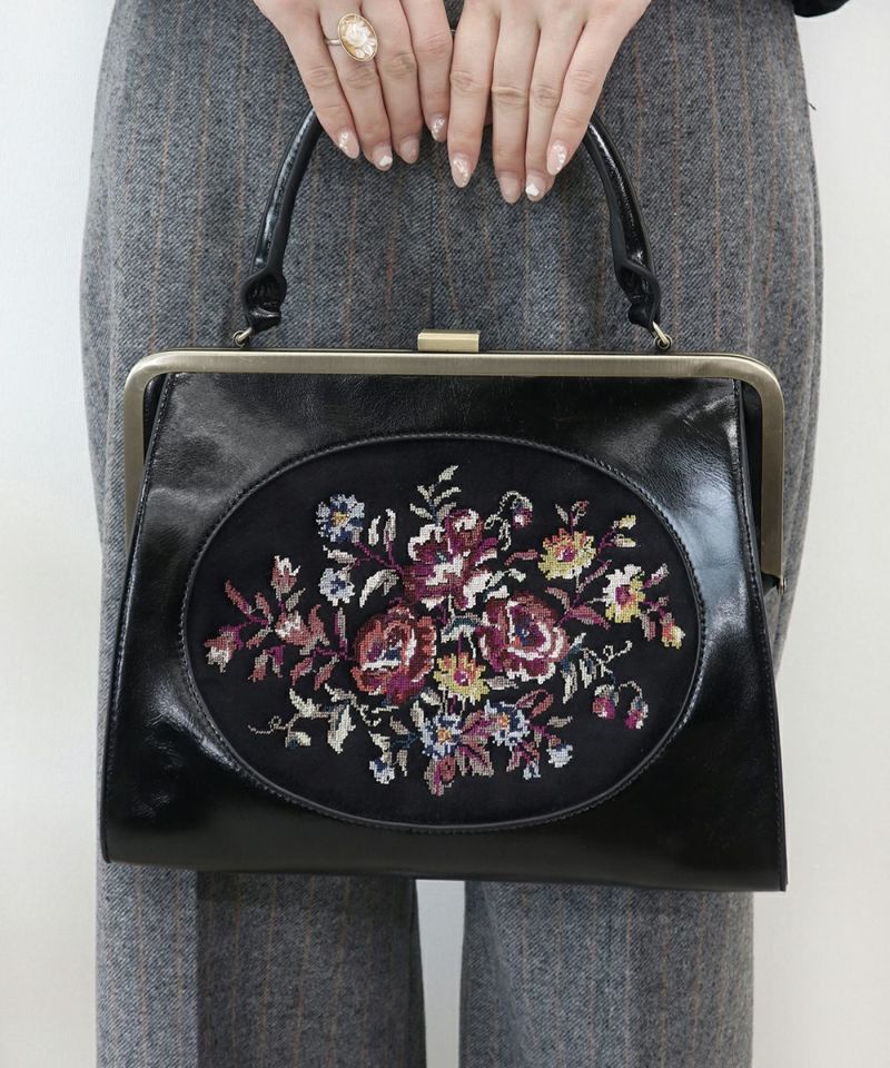 ニードルポイント風刺繍がま口バッグ/an another angelus