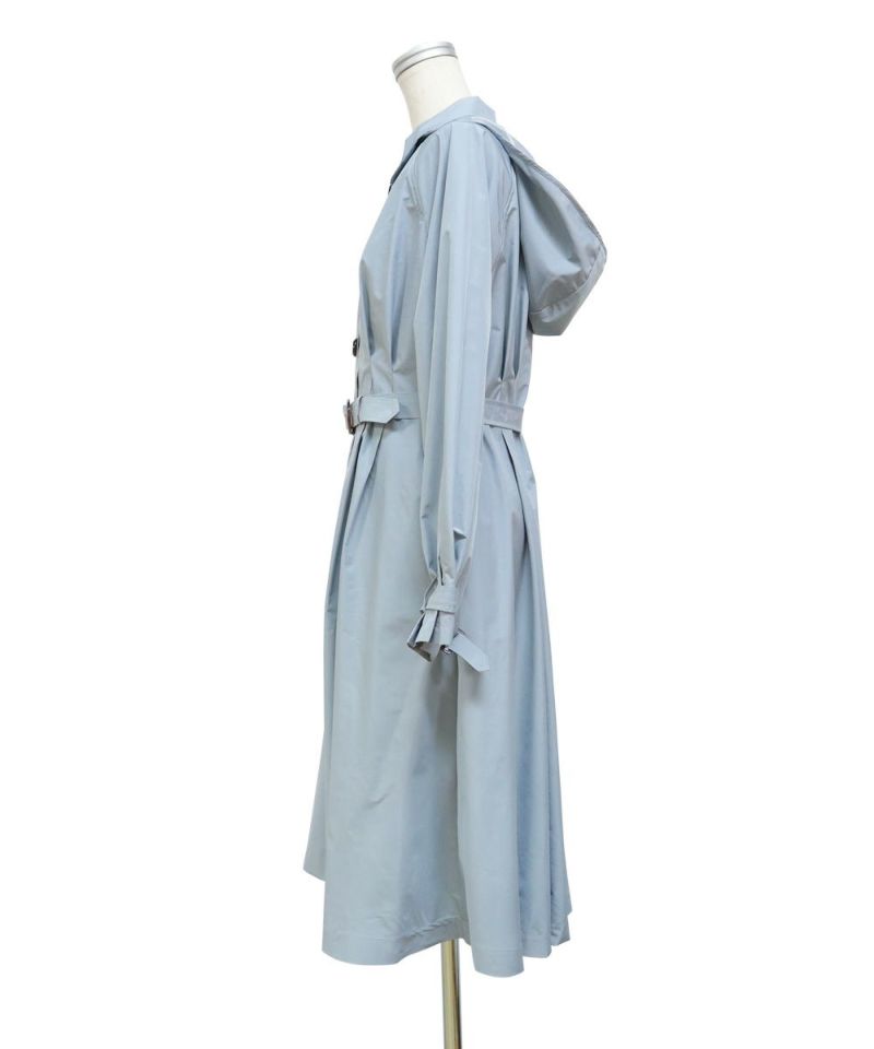 Side (light blue)