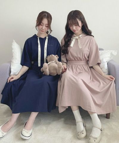 Logo Ribbon Smooth One Piece / Fi.n.t HOME [38HE02g011]