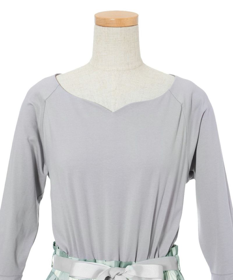 Front up (light blue x white)