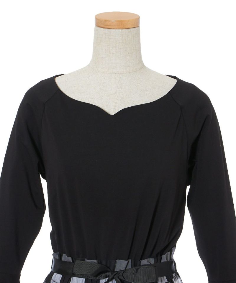 Front up (black x white)