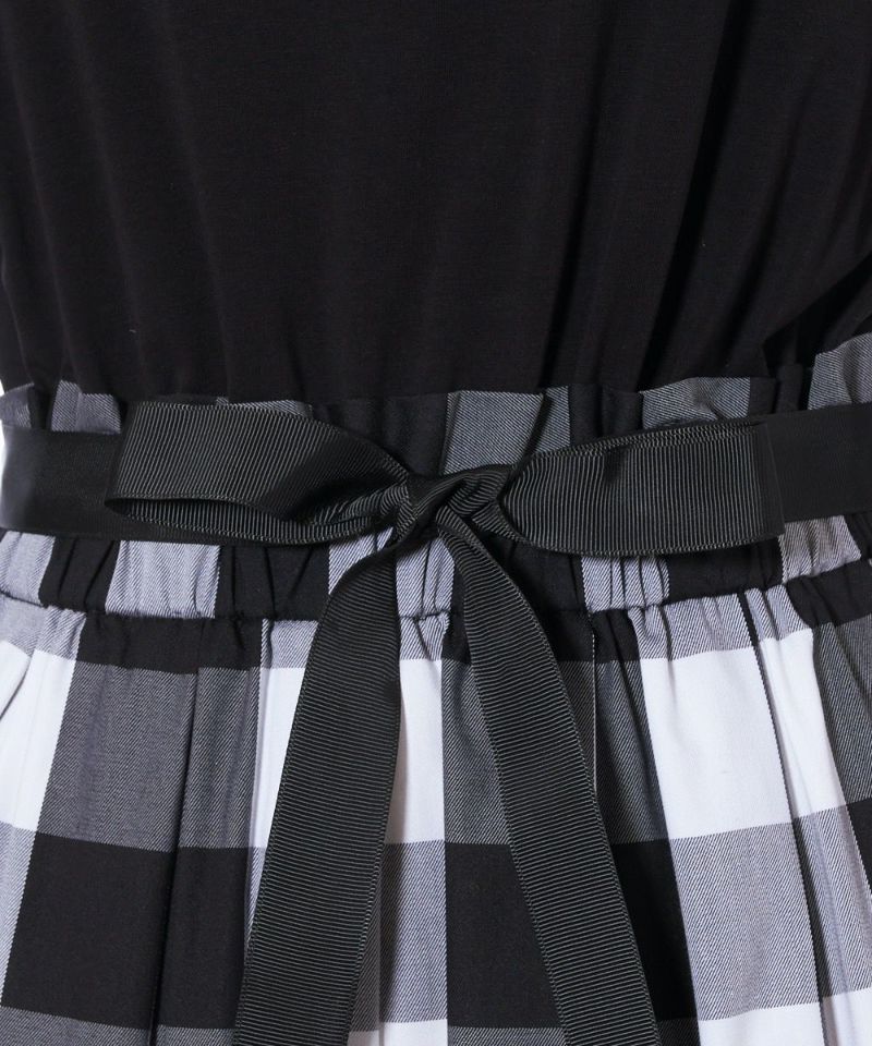 Ribbon up (black x white)