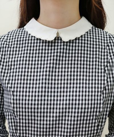 black × white / collar part