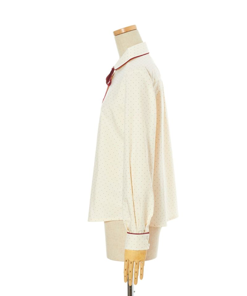 Side (ivory × red)