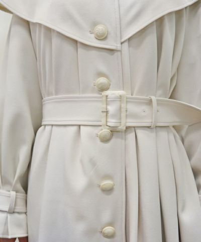 ivory / belt part