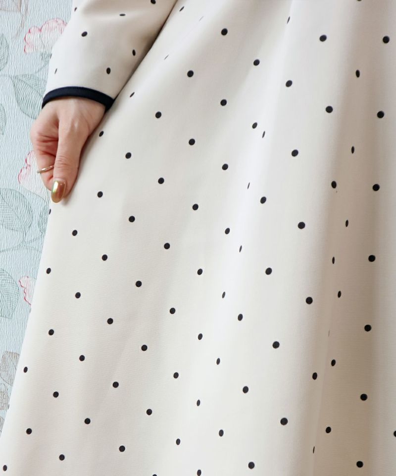 ivory × black / Fabric up