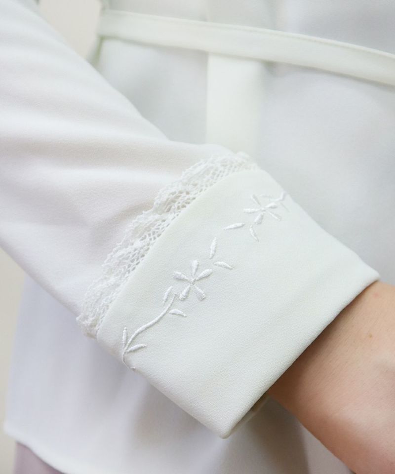 off white / sleeve part