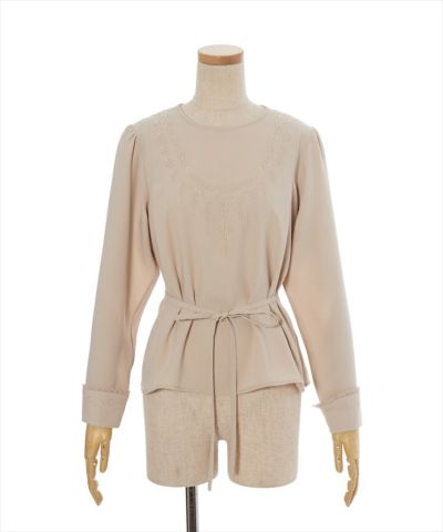 When the collar is removed (beige)