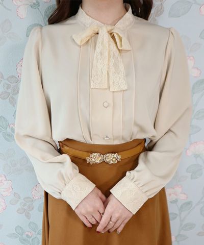 light beige / 153cm