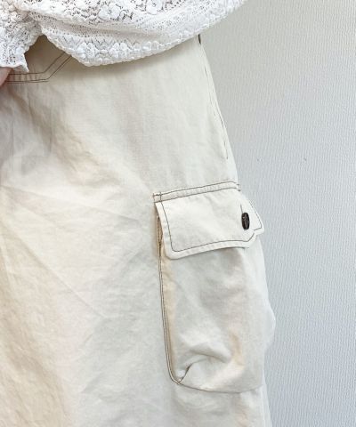 off white / ポケット