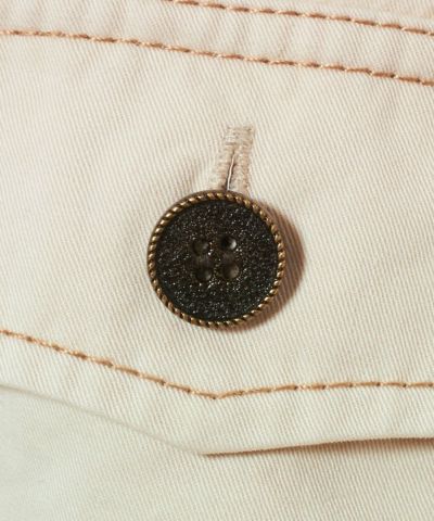 Button up (off white)